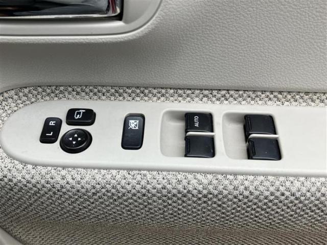 国産車から輸入車まで多様なお客様のニーズのお応えできるように、全国規模で豊富な在庫展開！車のことならWECARSへ！
