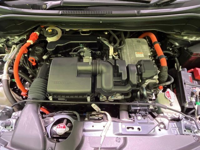 親切・丁寧な専門メカニックスタッフが応対！・車検・点検整備・事故等の修理などアフターサービスも安心。お車のカスタマイズもネクステージのサービススタッフまでご相談ください！