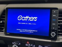 【純正9型ナビ】人気の純正ナビを装備。オーディオ機能も充実しており、Bluetooth接続すればお持ちのスマホやMP3プレイヤーの音楽を再生可能！毎日の運転がさらに楽しくなります！！