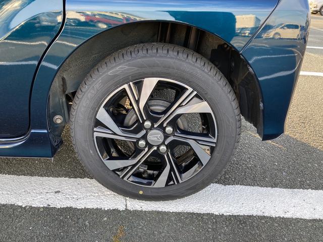 全店で携帯の充電サービスとFree　Wi-fiを完備しております。点検などの待ち時間などにご利用ください。