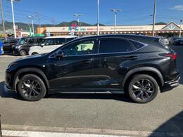 WECARSの在庫ページをご覧いただき誠にありがとうございます！WECARSは「お客様第一」をモットーにお客様のカーライフを全力でサポートいたします！