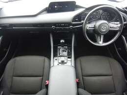 使用による小傷や擦れなどはご了承下さい。でも、タバコの嫌な臭いも無いです！