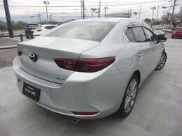 専門工場にて内装クリーニング実施後のご納車になります。※車両によっては写真撮影時にクリーニングが未実施の場合がございます。※掲載直後の車両の場合クリーニング実施に伴い現車が店頭に無い場合がございます。