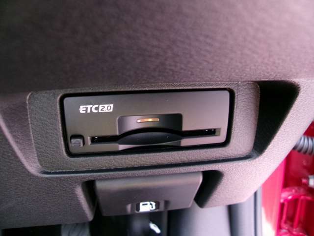 ETCがあれば高速道路もスムーズですよね！料金所で止まることなくスイスイ行けますよ！