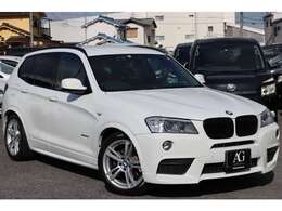 入庫した在庫は当店で徹底的に鈑金・塗装・内装クリーニングを施しておりますので、内外装共に非常に綺麗です！！