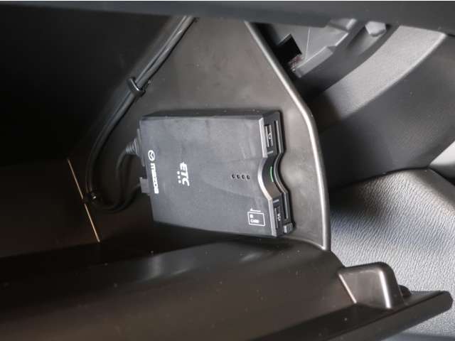 ETC付きですので、通勤やお出かけ等で高速道路をご利用の際にスムーズにご利用いただけます♪