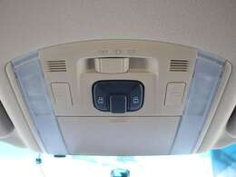 運転席からも操作可能な両側パワースライドドア！挟み込み防止もあり小さなお子様にも安心★隣のお車を気にすることなく開閉可能なのもうれしいところですね！