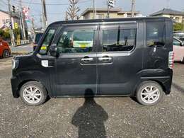 シエルはスタッフのほとんどが国家資格整備士です。プロの整備士目線で故障の確率の低い車両を仕入れ、安心して乗れるようしっかりメンテナスしてから納車しております！