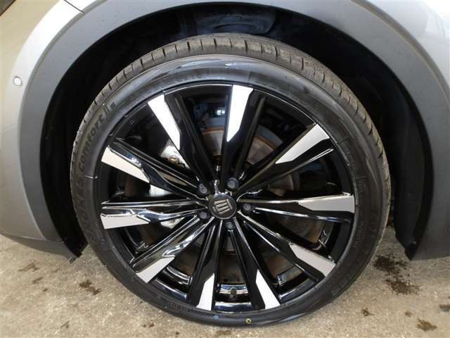 ぜひ一度当店へご来店下さい！実際にお車の状態をご覧頂き、ご納得頂けたらと思います！！