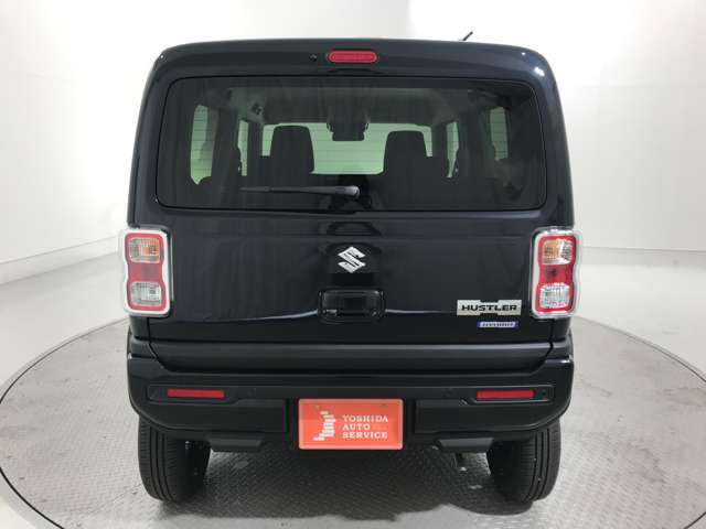 シートも綺麗に保ちたい！！という方には、シートコーティングがオススメ！ご納車前の施工をオススメしています！