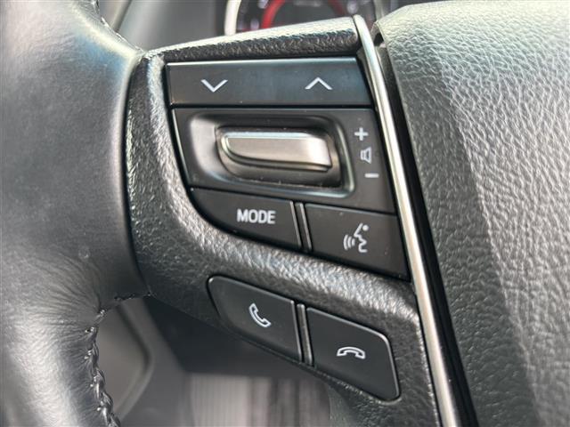 【運転席操作部】快適なドライブを楽しむための機能が装備されています！運転席から触れるので、使いやすいです！除菌プランいれていただくと、さらに清潔で安心していただけます！