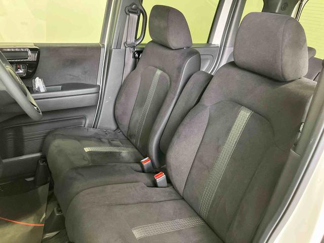 フロントシートです。ゆったり運転ができます。長距離ドライブもラクラク♪♪