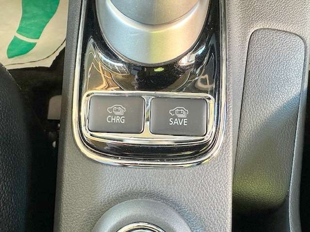 操作スイッチ類も比較的綺麗な状態です！