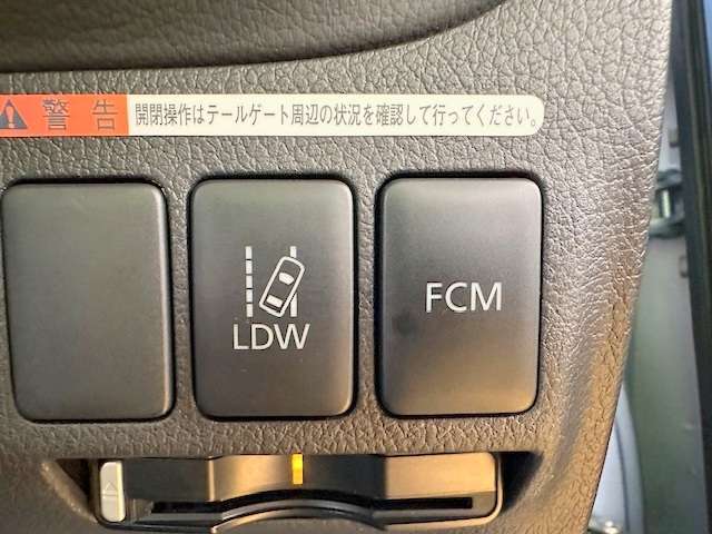 自動衝突被害軽減ブレーキ・レーンキープアシスト搭載車です！お気軽にお問い合わせ下さい！【1st@e-g-a.co.jp】宜しくお願い致します！