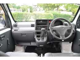 ☆さまざまなお客様のニーズに応えるべく、国産車/輸入車/商業車などさまざまなお車を取り扱っております。