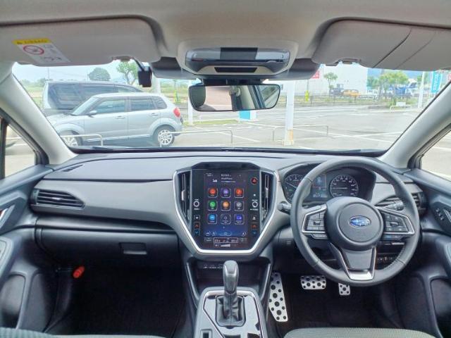 「この車の写真をもっと見たい」「状態が気になる」「この装備はついている？」どんな小さな疑問でもお気軽にお問い合わせください！