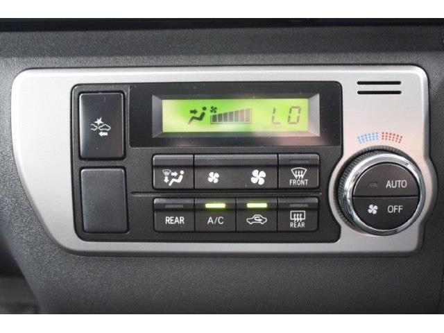 大好評のボディコーティング「ハイモースコート」もご納車までに施工可能。雨染みや線傷など中古車だからと諦めていませんか？ピカピカの状態でお乗り出しいただけます。