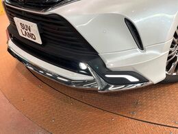 【モデリスタエアロ】人気のモデリスタエアロを装着！クルマの外観がよりスタイリッシュになり、街中で存在感あふれる1台に♪将来買い替える時にもリセールに影響しやすく、価値ある人気の装備です！