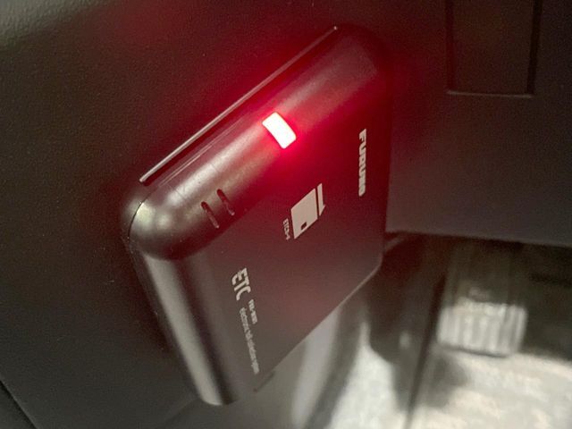 【ETC】高速道路の料金所をストレスなく通過！話題のスポットやサービスエリアに多い「スマートIC」利用時は必須のアイテムです。当店でセットアップを実施、ご納車当日からすぐにご利用いただけます！