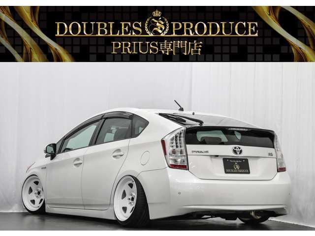 トヨタ プリウス 1.8 S 2009年 4.0万キロ (大阪府) プリウス専門