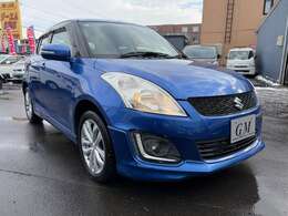 ジーエム自動車にはお客様を第一に考えます。中古車販売士の資格を持ったスタッフがお客様のニーズに合ったお車を必ずご提案致します。お気軽にご相談ください。