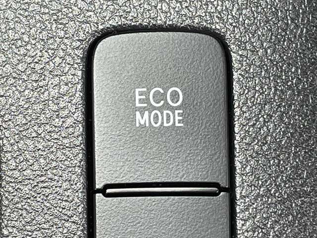 ◆【ECOモード】エンジンとCVTの作動を自動制御して、急加速を抑えることで燃費の向上をサポートします！