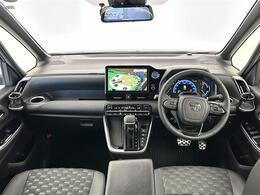 【インパネ全体】全方位で視界が広く、高い目線で運転もしやすいです！