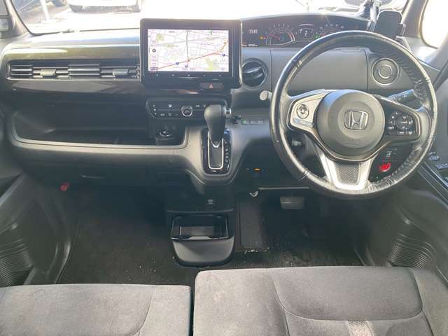 スリークロス滋賀店の展示車両は試乗が可能ですので、見て触って乗って、ご納得頂いた上でご購入頂けます！（試乗をご希望の方は事前にご予約下さい）