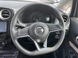 ハンドルの画像です。店舗にて現車の確認もいただけますので、お電話で在庫のご確認の上是非ご来店くださいませ！！！