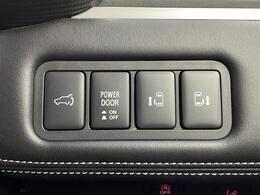 【運転席操作部】『運転席周辺の装備』の画像になります。快適なドライブを楽しむための機能が装備されています！運転席から触れるので使いやすいです！