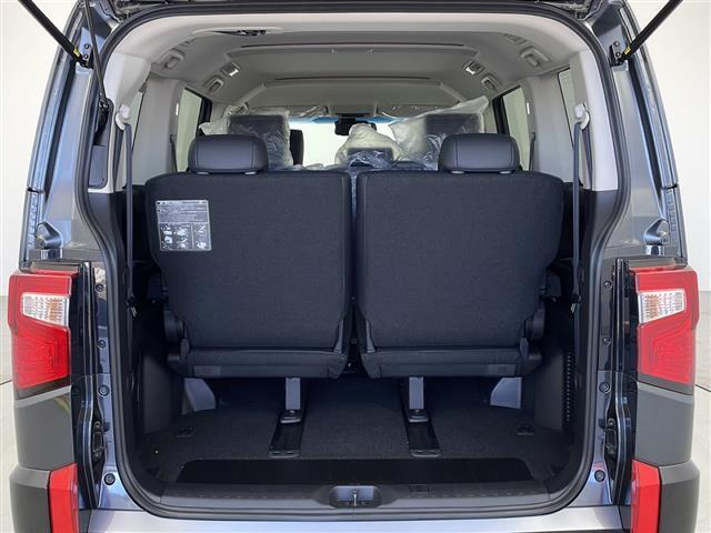 【トランク】『トランク周辺』の画像になります。写真の内容に関してご不明点、ご質問等がございましたらお気軽にガリバー店舗までお問い合わせください。