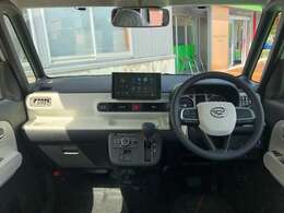 メーターやシフトレバー、スイッチ位置など運転席回りの配置はしっくりいきたいものですね！まずは座ってチェックしてみてください♪エンジン始動も楽チンです。　イチイチ鍵を出す手間も無くなりますよ。