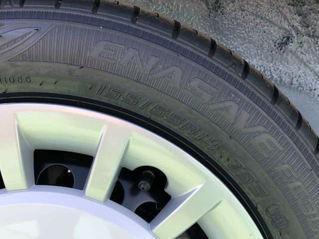 タイヤサイズ155/65R14