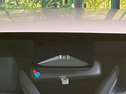 【トヨタセーフティセンス】走行中に前方の車両等を認識し、衝突しそうな時は警報とブレーキで衝突回避と被害軽減をアシスト。より安全にドライブをお楽しみいただけます。