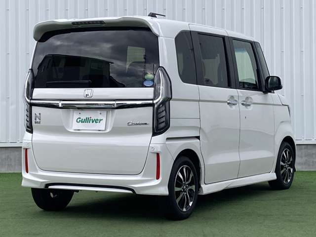 【シフトレバー】シフトも操作しやすく快適なドライブを楽しんでいただけます！