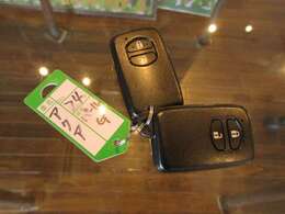 お得ですね。スマートキー2個ございます。