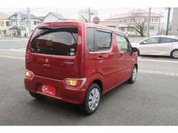 買い取り車両の中から厳選した車だけを販売！市場に出回る前の新鮮なお車です♪
