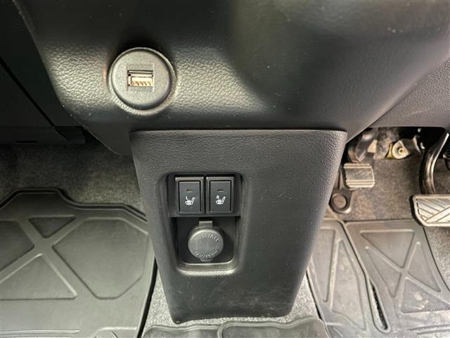 【ご納車時、外装コーティングおすすめ！！】ポリマー、ガラスコーティング承ります。いくつか種類・ランクがございます。車種、サイズによっても金額が異なります。別途お見積もり致しますのでお申し付け下さい。