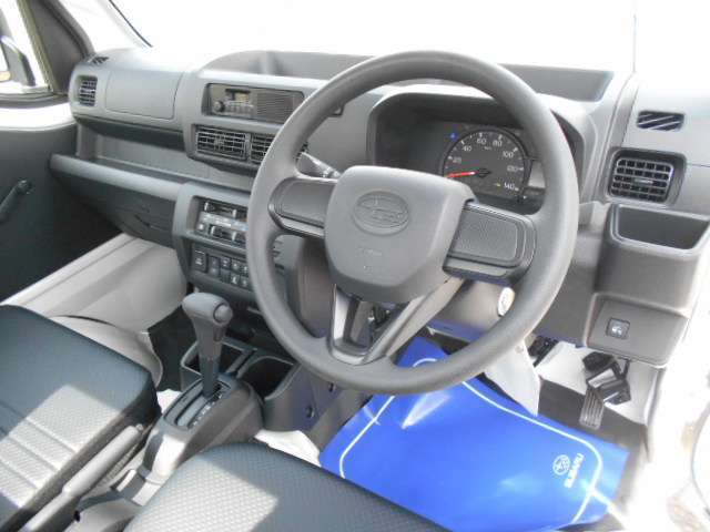 電子制御式セレクティブ4WDオートマチック車