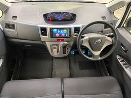 グループ総在庫数約30，000台！！全国の系列店からメーカー・車種問わずご紹介出来るので、あなたにピッタリのお車が見つかるはずです♪まずはお問い合わせ下さい☆