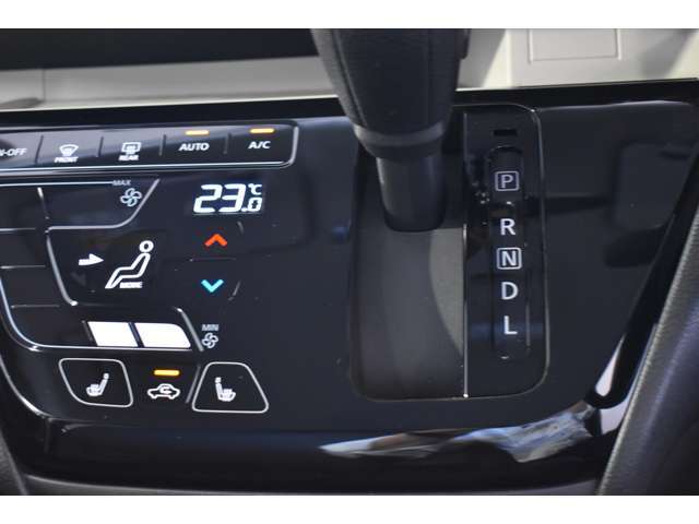 三菱といえばアウトランダーPHEVやアイミーブなど電気自動車が充実しております！まだ乗ったことない方はぜひ一度ご体感ください！販売強化中です♪