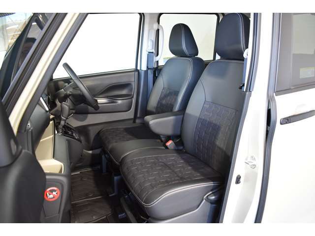 ディーラー車は高い？そんなことはありません！【総額表示】を推進しておりますので、お支払い総額で比較してください！