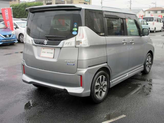 【納車前に取り付け可能！】ナビ・HID・LED・オーディオ・ローダウン・リフトアップ・社外カスタムパーツ・社外エアロ・社外ホイール・社外マフラー・スマートキーなども購入時お気軽に相談ください。