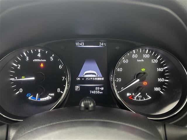 【スピードメーター】メーターがシンプルで見やすく運転しやすいですね！