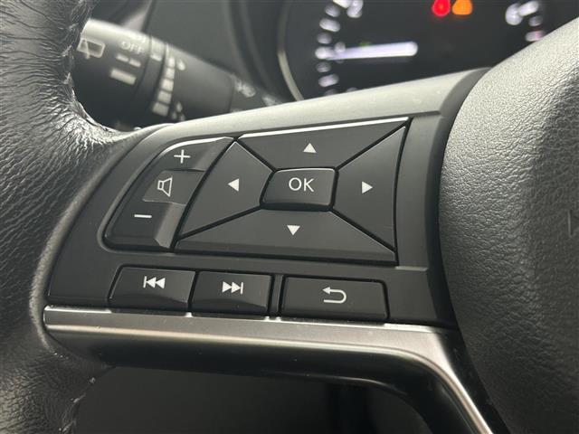 【運転席操作部】快適なドライブを楽しむための機能が装備されています！運転席から触れるので、使いやすいです！除菌プランいれていただくと、さらに清潔で安心していただけます！
