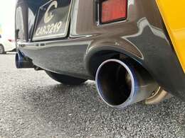 ロッソモデロマフラー装備♪