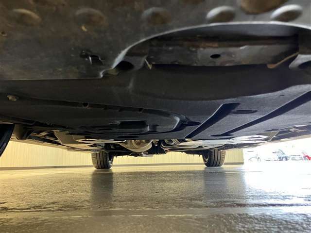 下廻りの状態です（車両前方から）