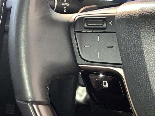 運転中のオーディオ操作はステアリングスイッチで！目線を外さないから安全性がUP♪