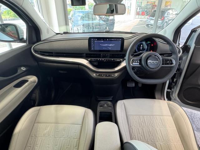 Nuova500 2スポークを継承