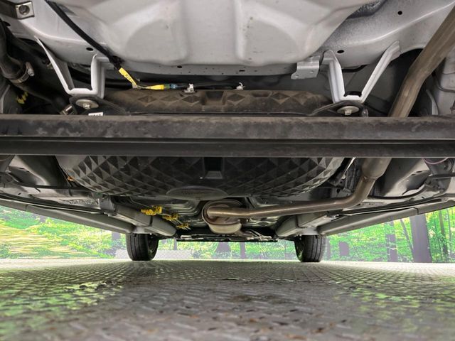 下回りがきれいなうちに、防錆加工の施工がオススメ。降雪地域はもちろん、沿岸部にお住いの方や、趣味でマリン・ウィンタースポーツをされる方にご好評いただいております。